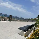펜션 Momaliar House 캄포펠리체 디 로첼라