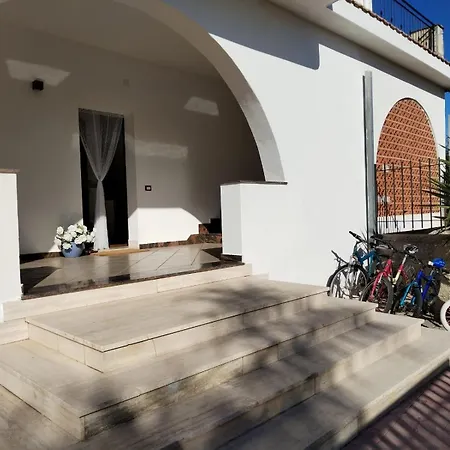 Momaliar House Holiday home Campofelice Di Roccella