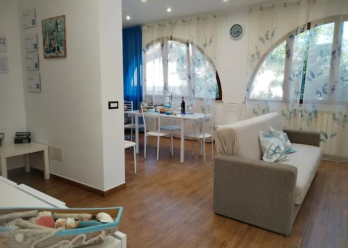 Momaliar House Feriehus Campofelice Di Roccella